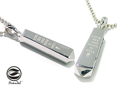 Punks Defiance Pendant ペア・アイテム