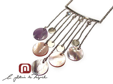 Noble Dangles ネックレス
