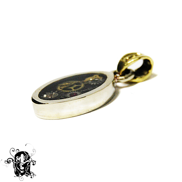 Watchtype Pendant