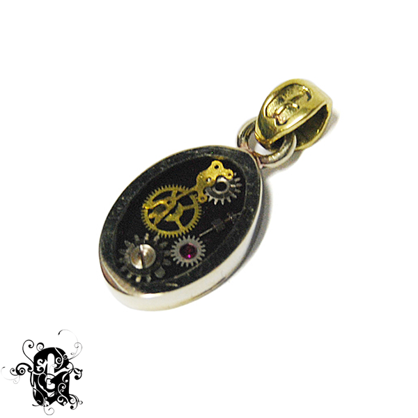 Watchtype Pendant
