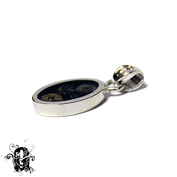 Watchtype Pendant