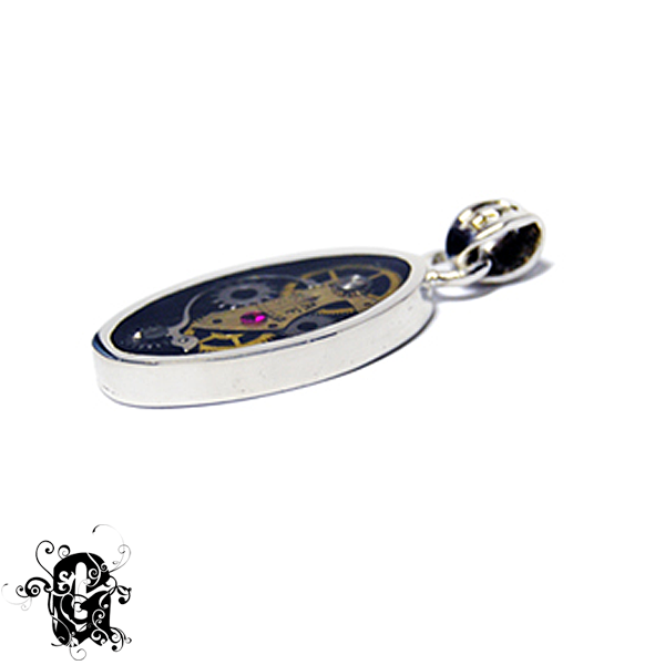 Watchtype Pendant