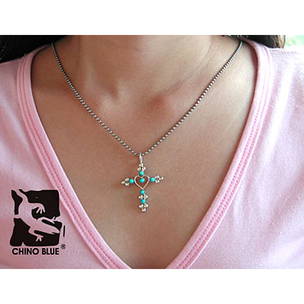 Heart of the Cross シルバー ペンダント