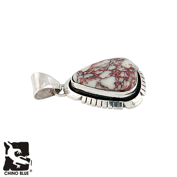 Chino White Buffalo Pendant シルバー ペンダント