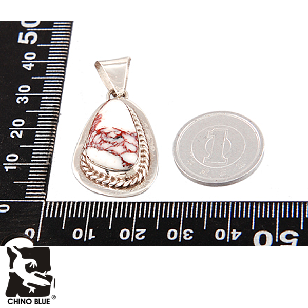 Chino White Buffalo Pendant シルバー ペンダント
