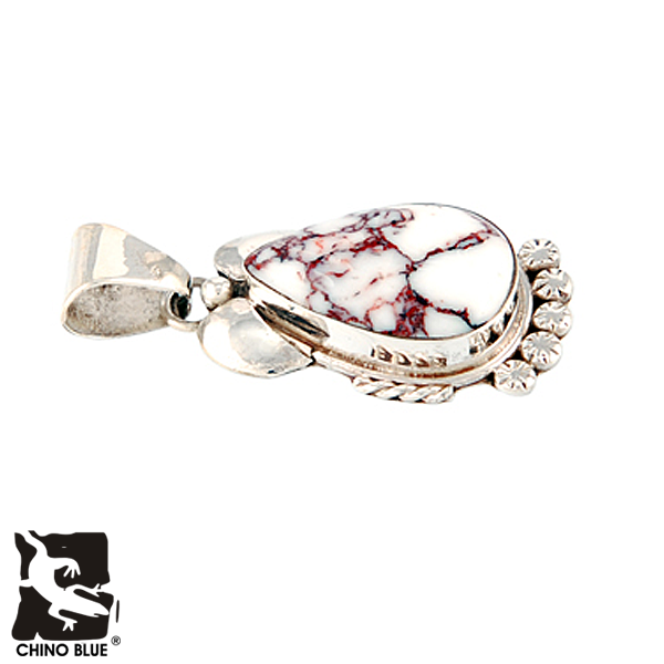 Chino White Buffalo Pendant シルバー ペンダント