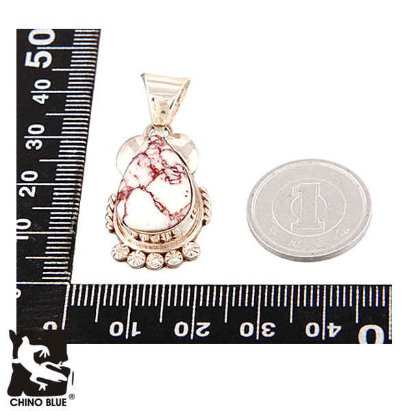 Chino White Buffalo Pendant シルバー ペンダント