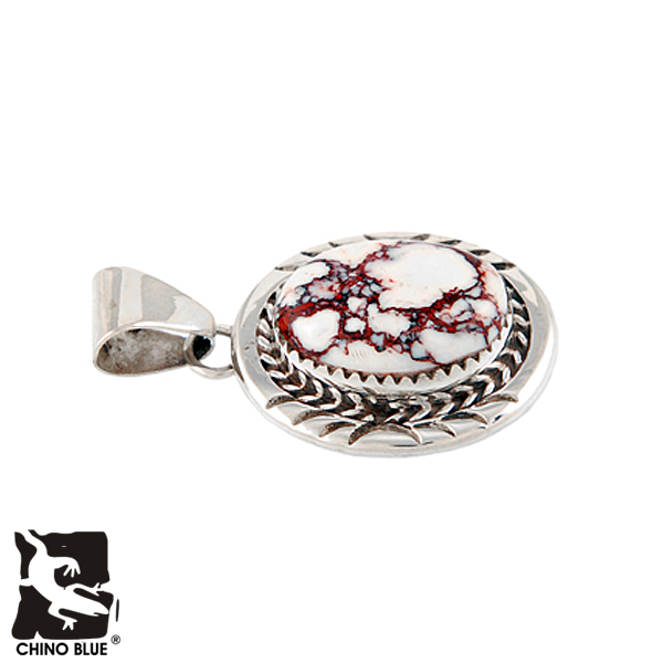 Chino White Buffalo Pendant シルバー ペンダント