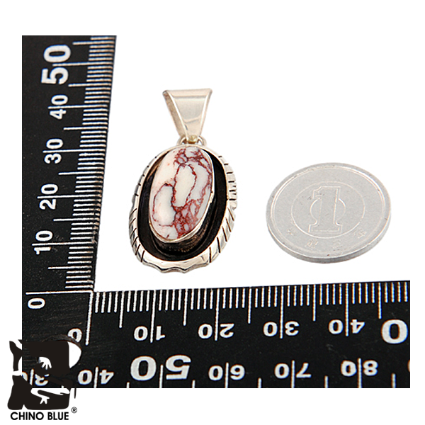 Chino White Buffalo Pendant シルバー ペンダント