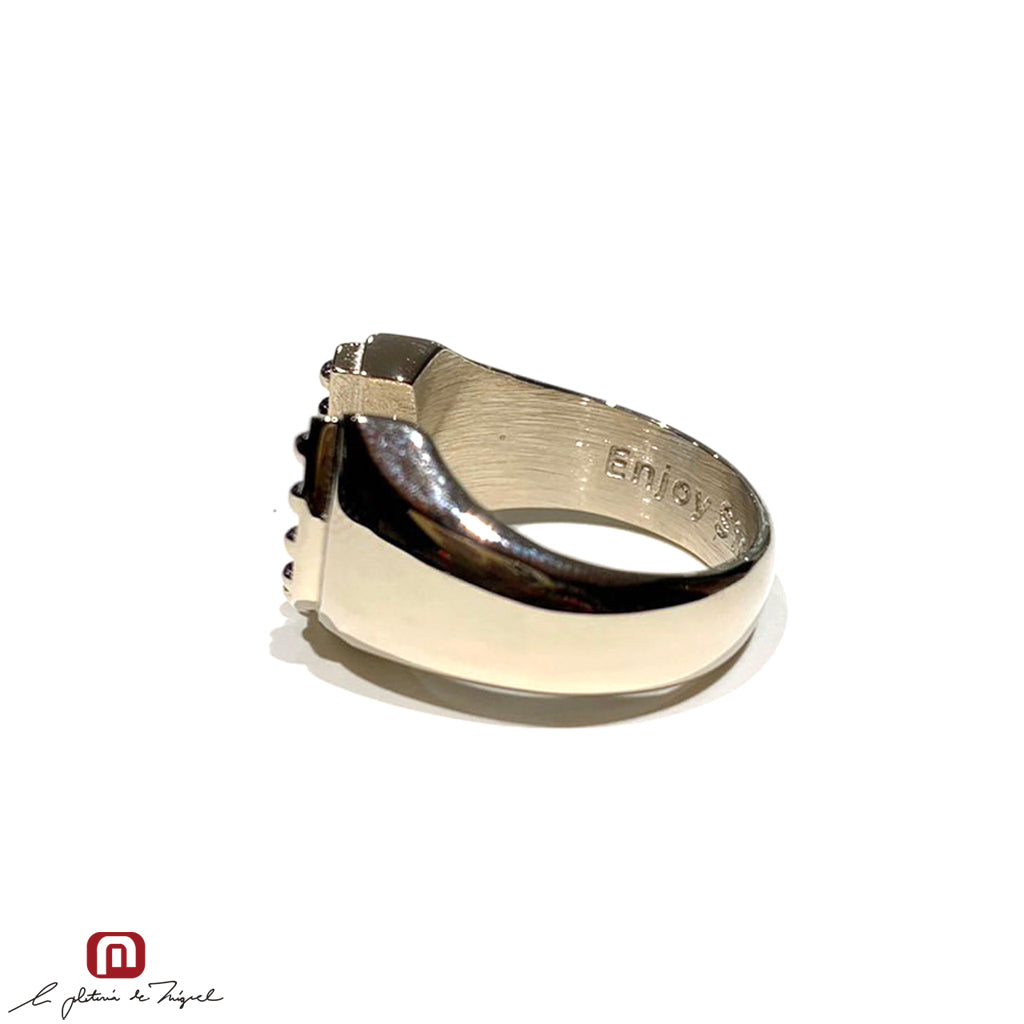 HORSESHOE CHG