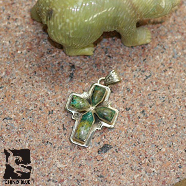 Turquoise Green Cross シルバー ペンダント