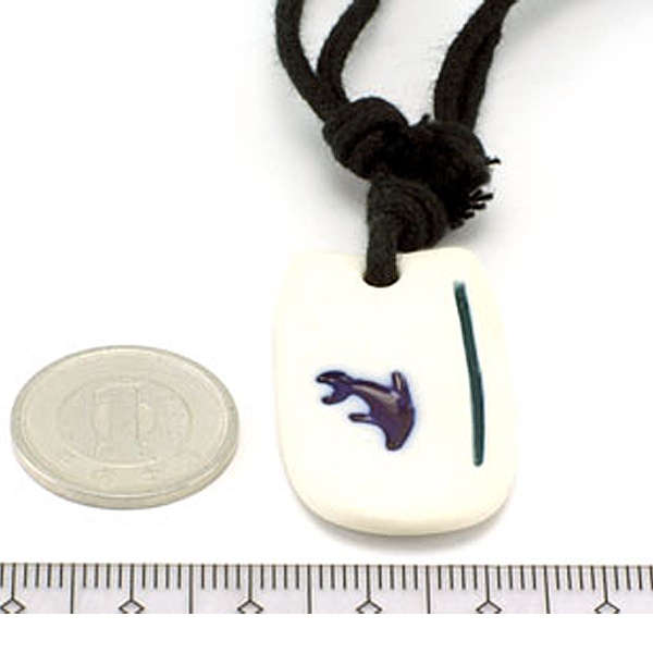 Whale Surfer ネックレス