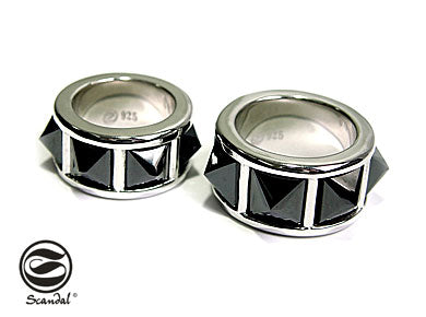 Black Spikes Punk Ring ペア・アイテム