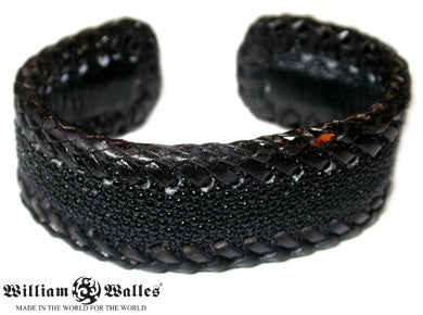 Black Stingray Lady Bangle
