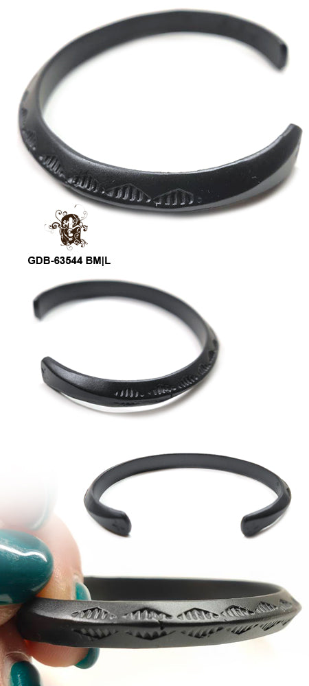 Chepi Lady Black