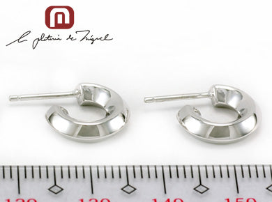 Crescent Earring シルバー ピアス