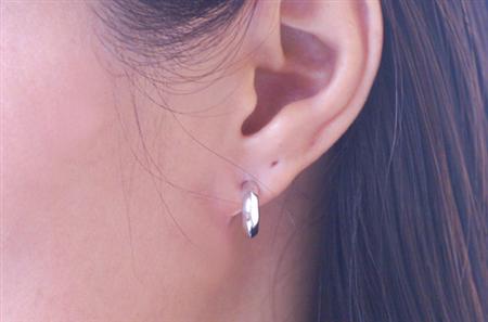 Crescent Earring シルバー ピアス