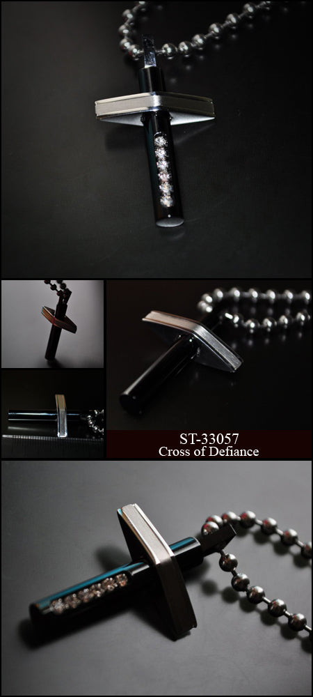 Cross of Defiance シルバー ペンダント