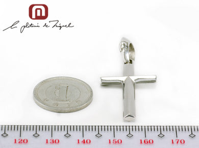DeMario Cross Pendant シルバー ペンダント