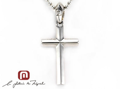 DeMario Cross Pendant シルバー ペンダント