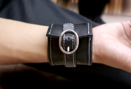 Fleece Bracelet レザーブレスレット