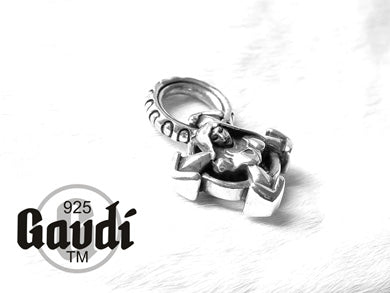 Gaudi シルバー ペンダント