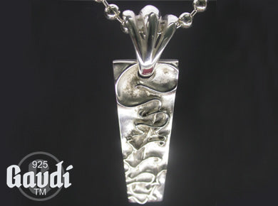 Gaudi シルバー ペンダント