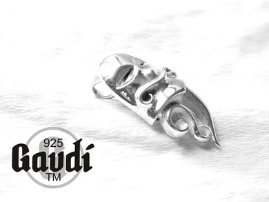 Gaudi シルバー ペンダント