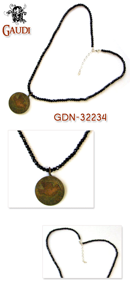 Gaudi Old Coin Necklace スピネル