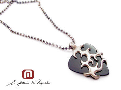 Guitar Pick Black シルバー ペンダント