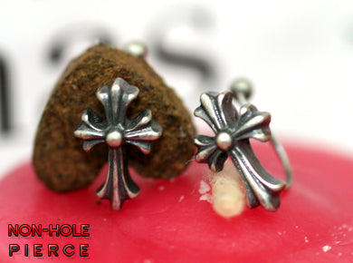 Holy Cross Non-hole Pierce シルバー ピアス