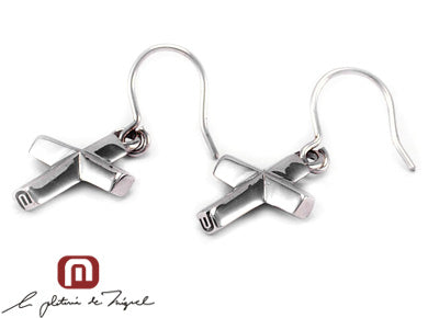 Inez Cross Earring シルバー ピアス