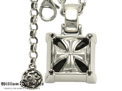 Iron Cross Pendant シルバー ペンダント