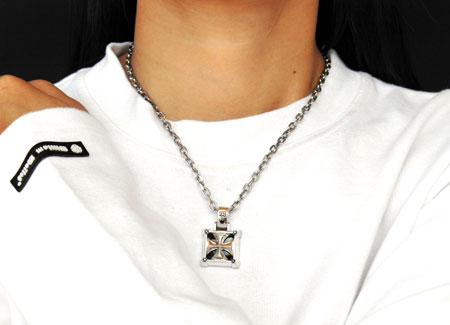 Iron Cross Pendant シルバー ペンダント