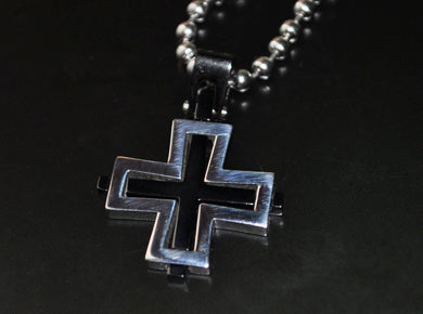 Italian Cross シルバー ペンダント