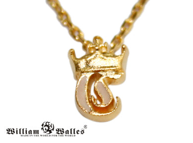 Letter C Gold