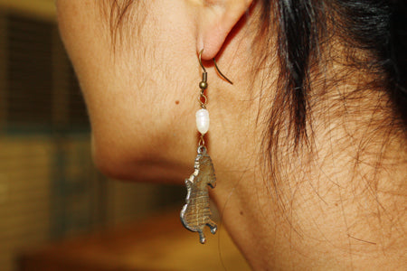Earring Mujer Embarazada