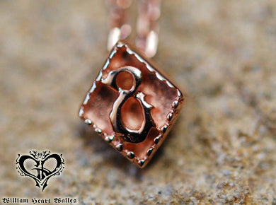 Number Pendant 8
