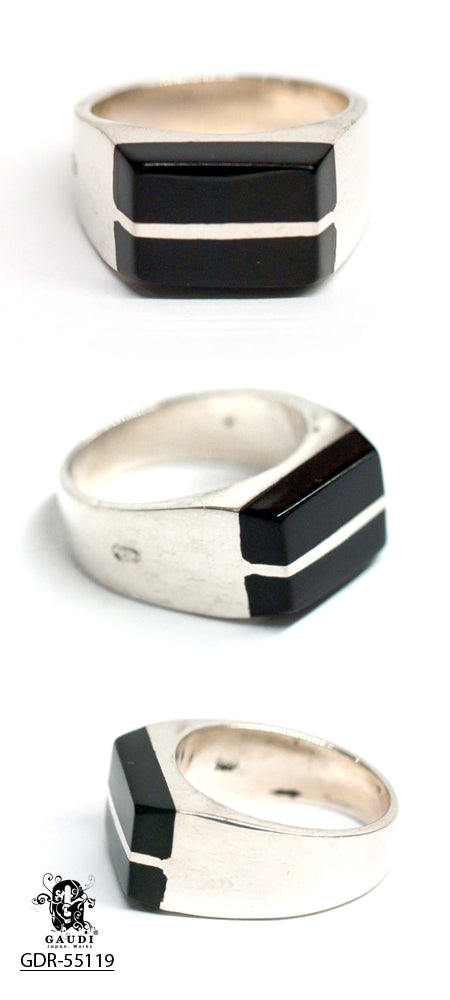ONYX III