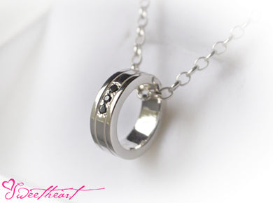 Sweetheart Three Diamonds Ring Pendant シルバー �