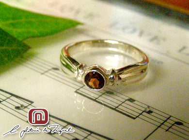 Natural Stone Red Garnet レディー 指輪 / リング