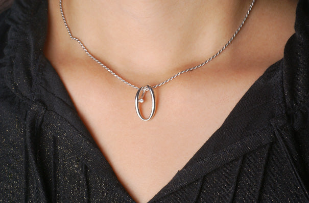 Scintillante O Silver Pendant シルバー ペンダント