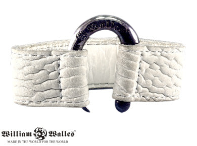 Seal White Bangle レザーブレスレット