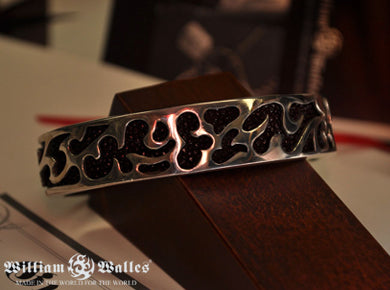 Shattered Pieces Stingray Bangle シルバー バング&