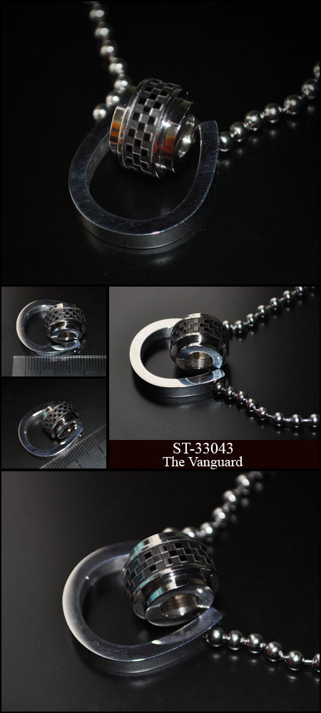 The Vanguard シルバー ペンダント