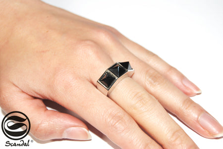 Three Black Spikes Ring レディー 指輪 / リング