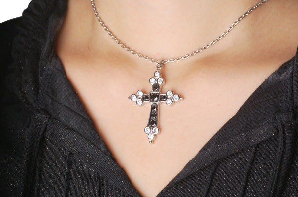 Victoria Crucifix Silver Pendant シルバー ペンダ&