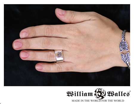 W Logo mark Plate Ring