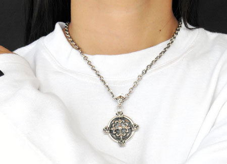 William Flower Crown Pendant シルバー ペンダント