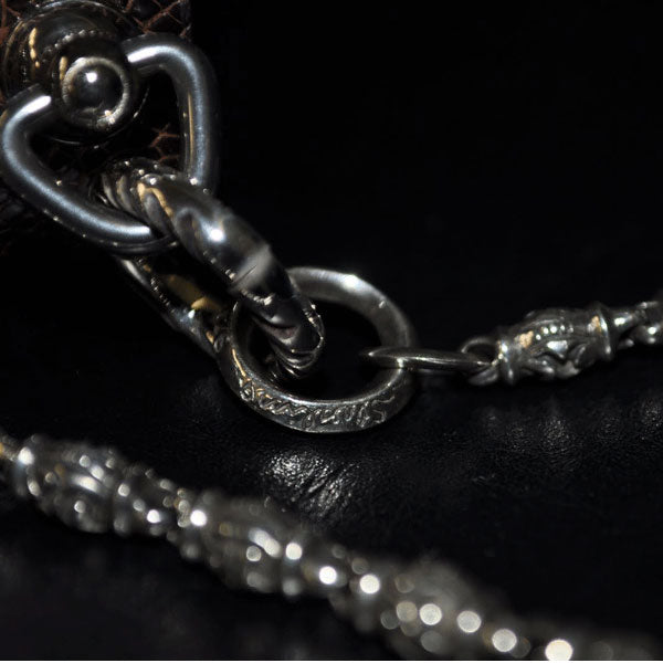 Hook Skull Chain